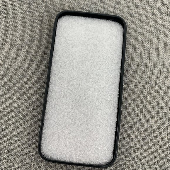 iPhone 13 Anime Phone Case Brand New - Picture 6 of 9